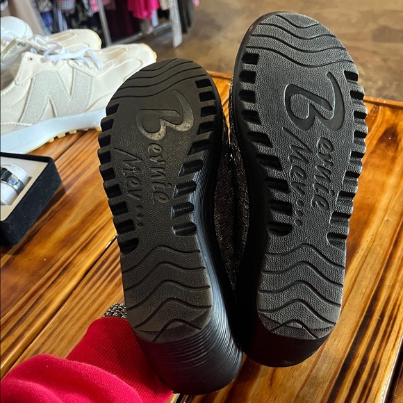 Bernie mew wedges - Picture 6 of 6